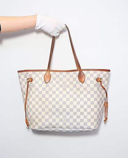 Neverfull MM, front view